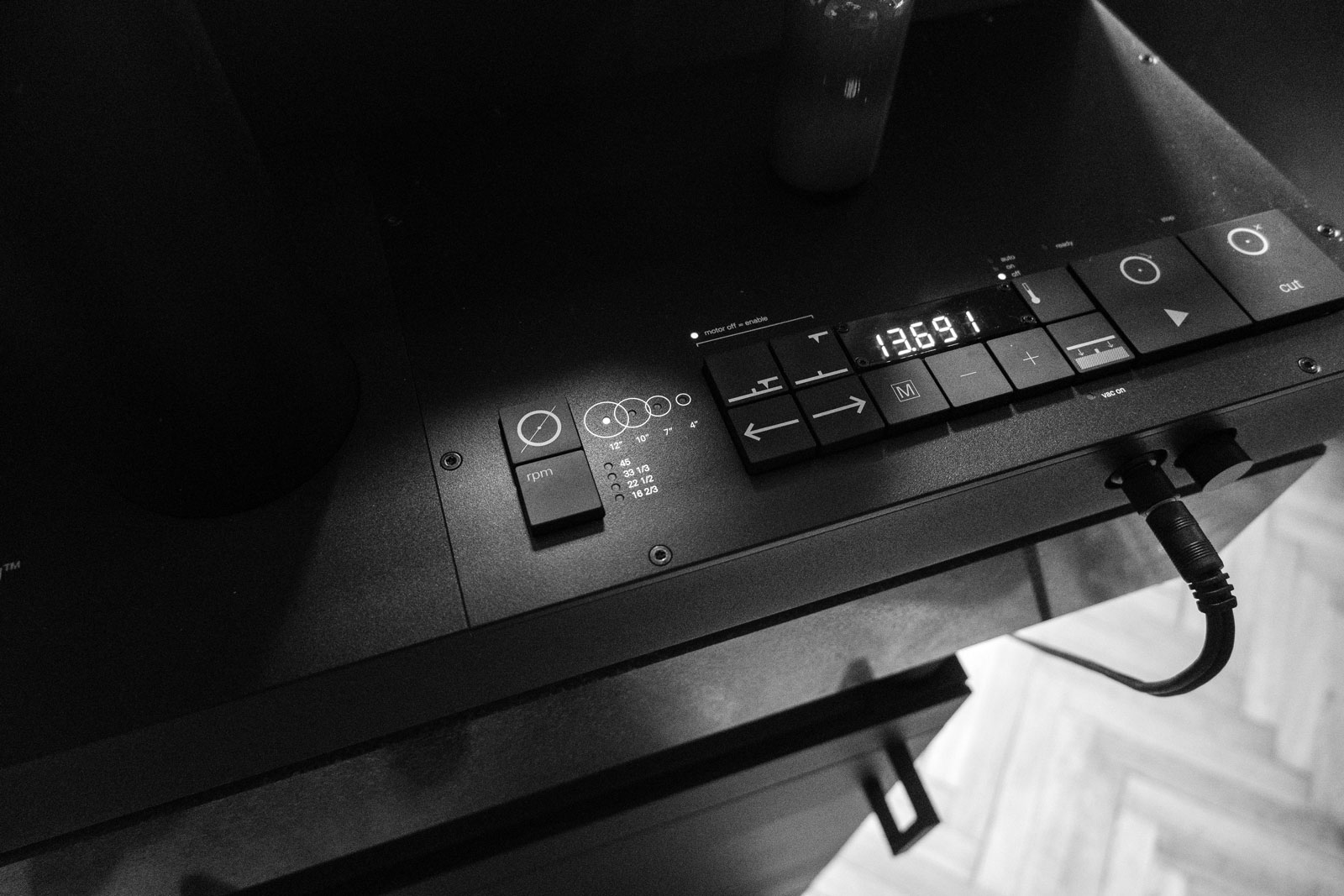 APC-2 control panel